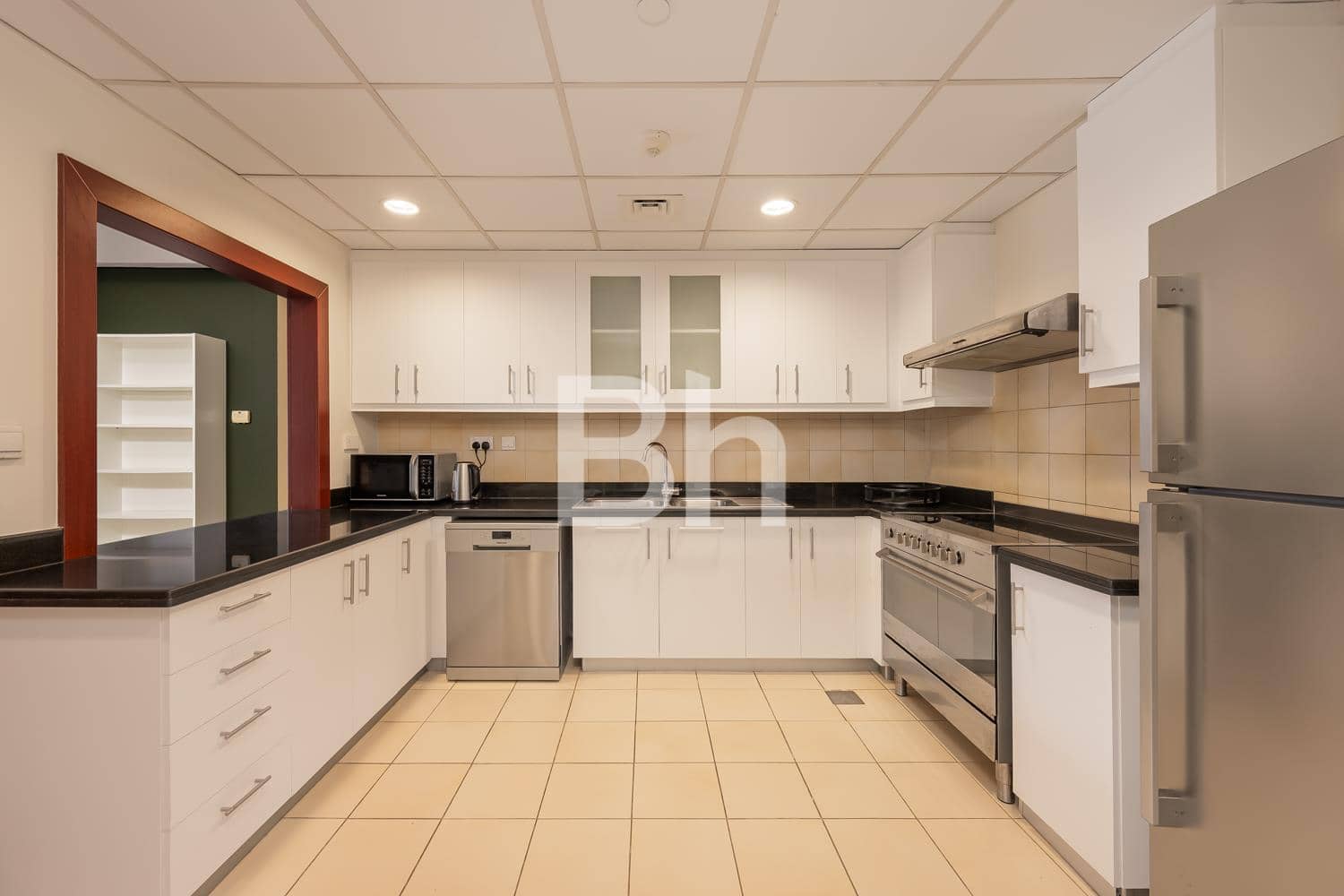 3 Bedroom Apartment in Rimal 4 - photo 2