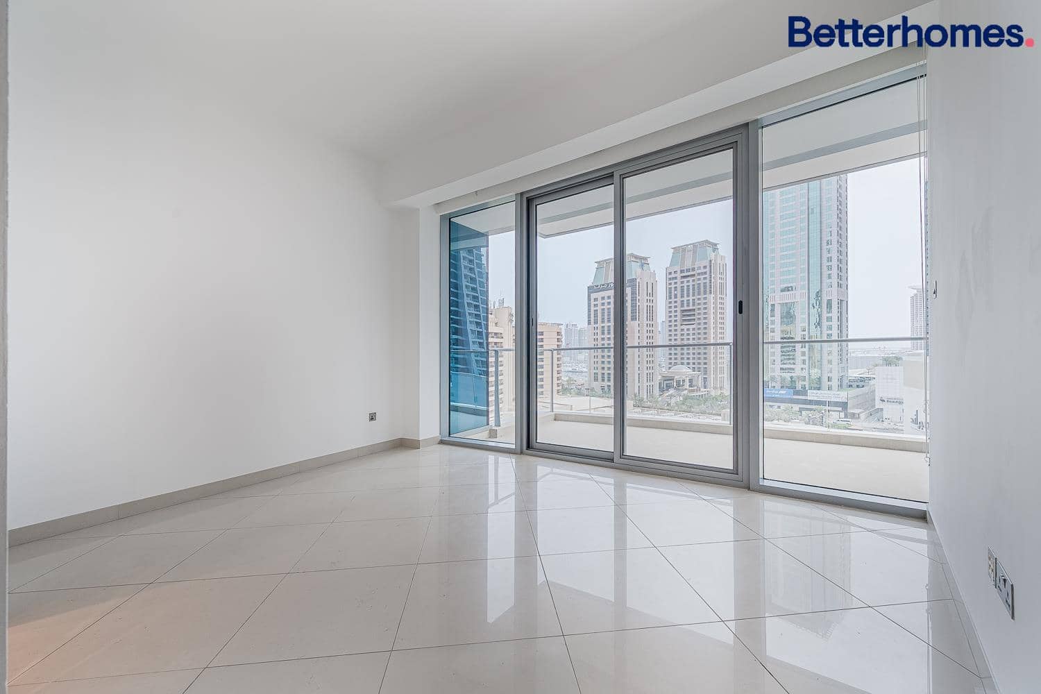 2 Bedroom Apartment in Trident Grand Residence - photo 2