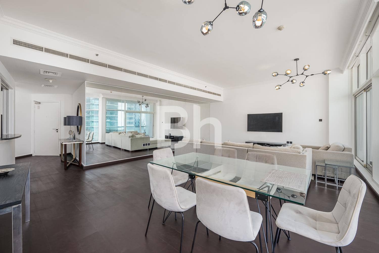 3 Bedroom Apartment in Dorra Bay - photo 1