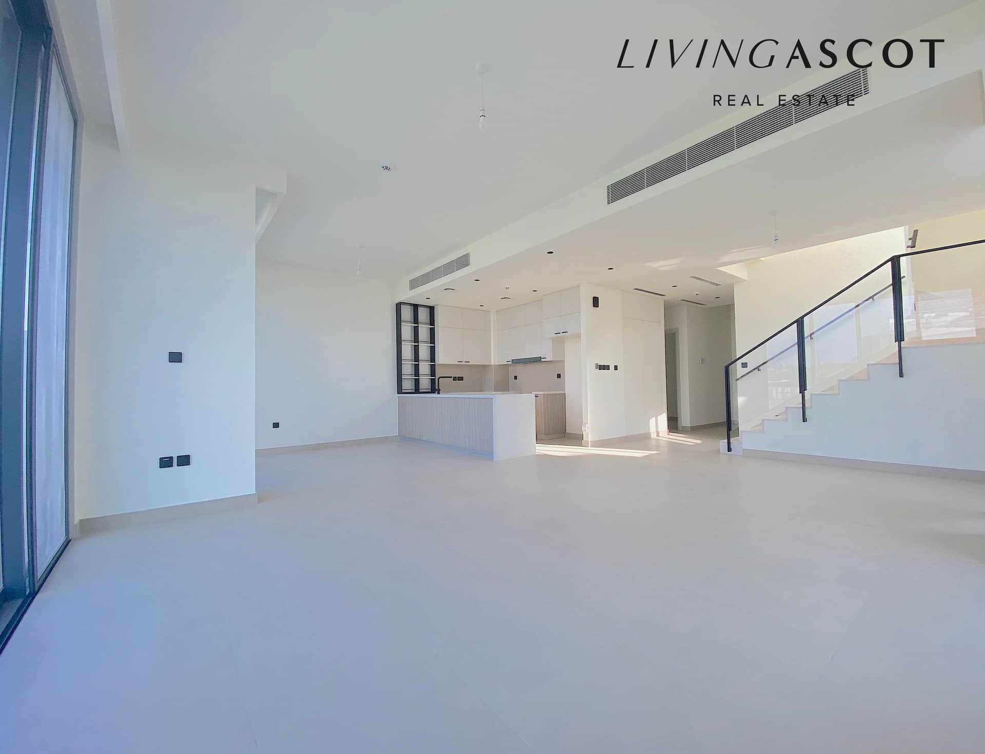 3 Bedroom Townhouse in Golf Grove - photo 1