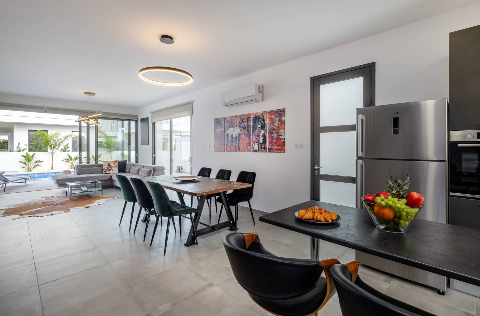 5 Bedroom House in Agapis - photo 1