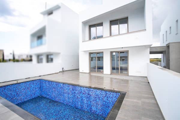 3 Bedroom House in Andrea Demetriou - photo 1