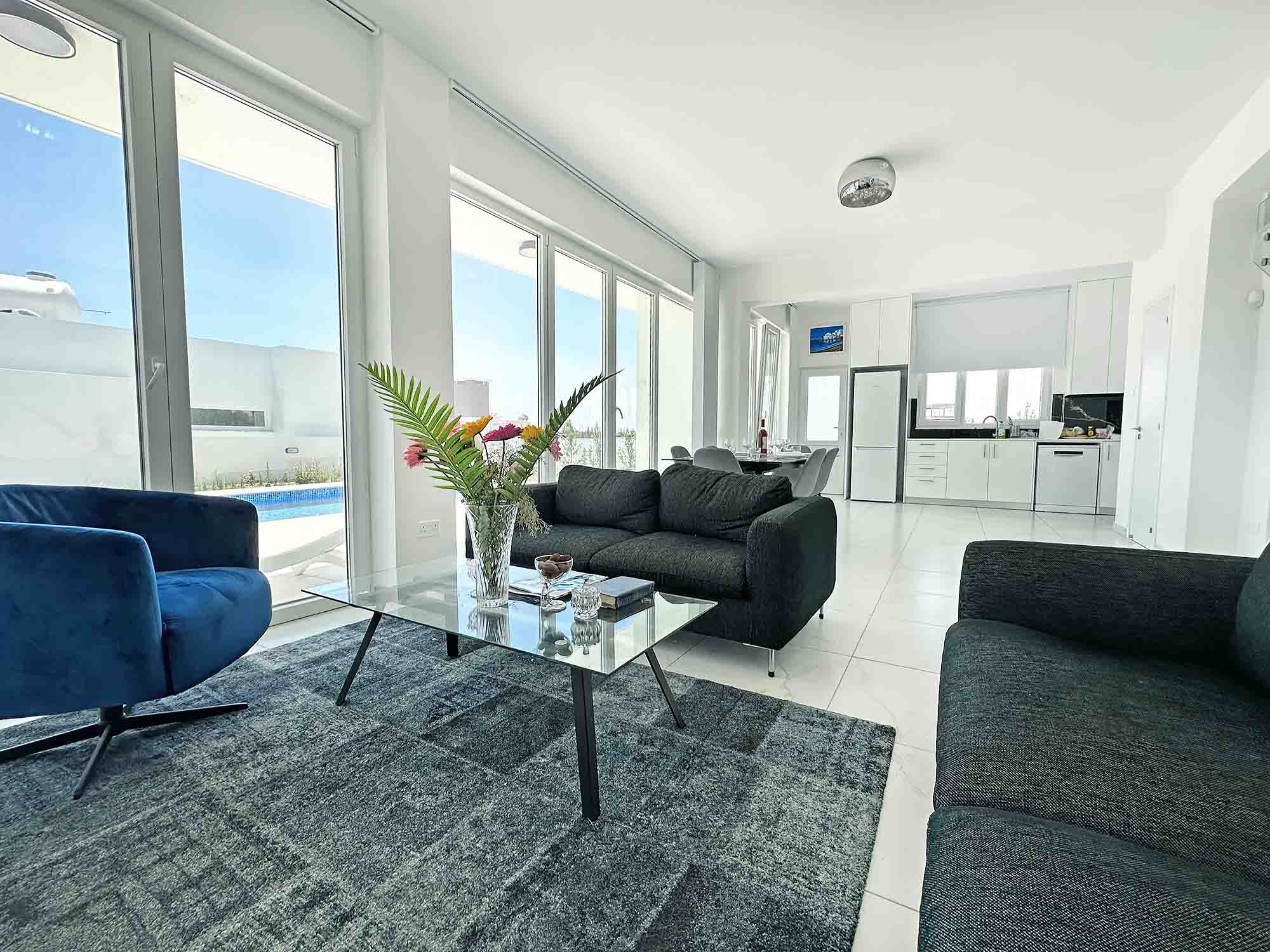 3 Bedroom House in Pyla - photo 2