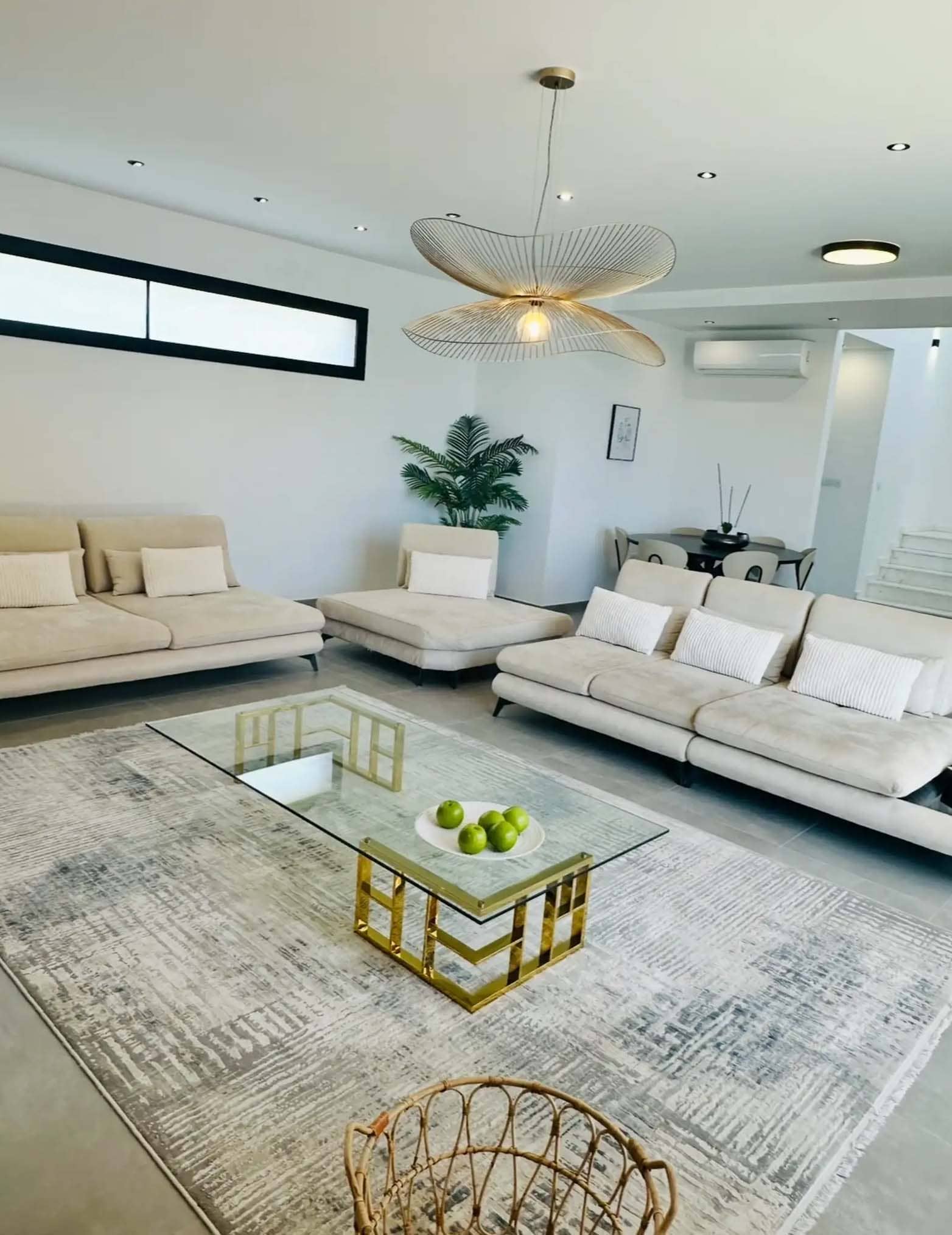 5 Bedroom Villa in Yermasoyia - photo 1