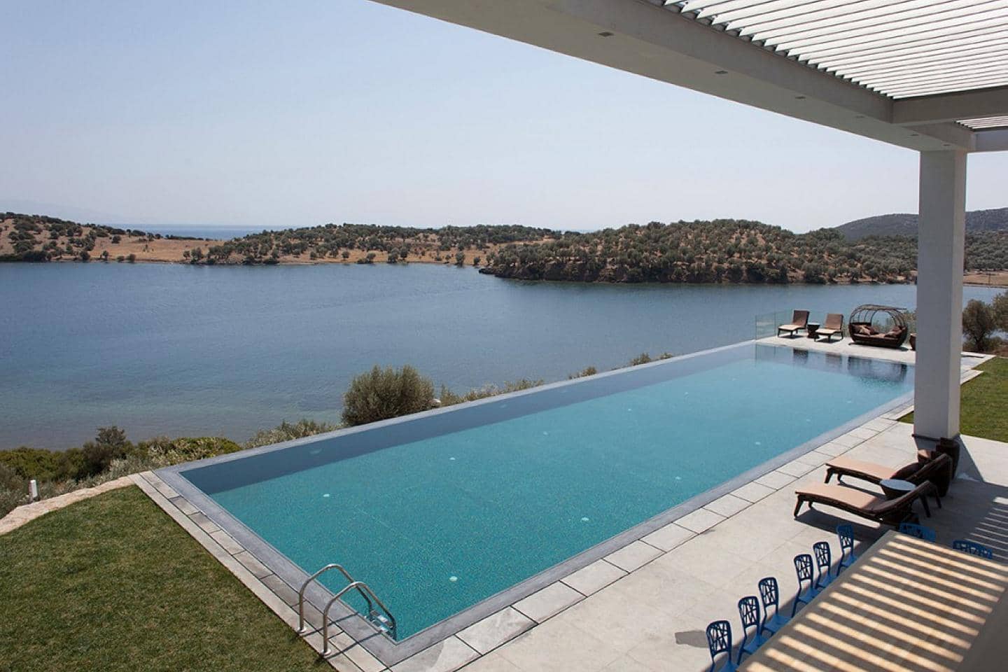 5 Bedroom Villa in Skala Loutron - photo 2