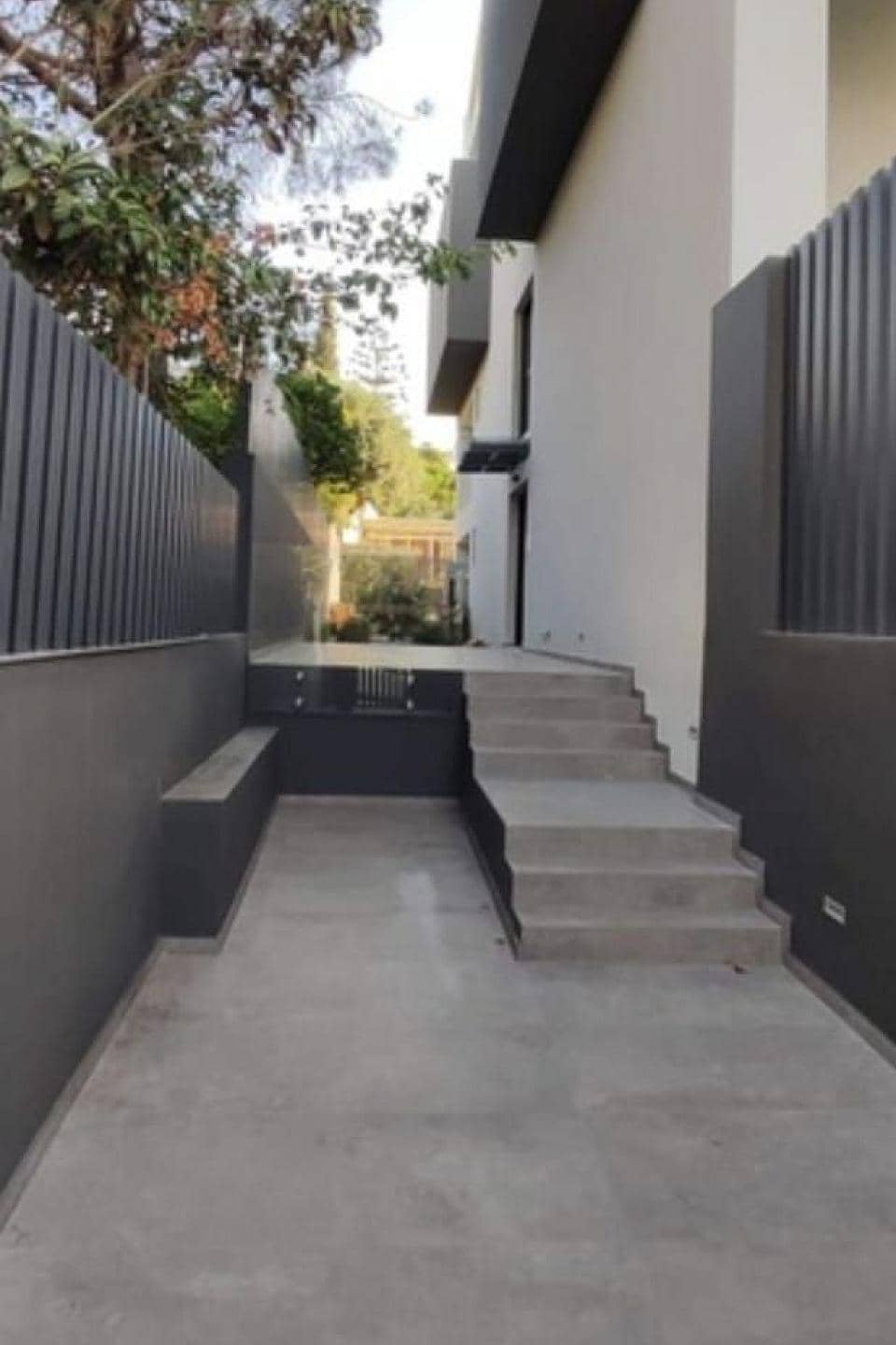 3 Bedroom Apartment in Dikigorika - photo 2