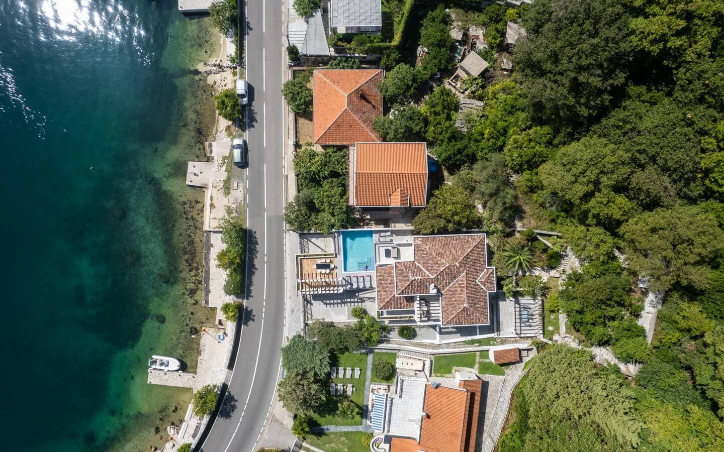 5 Bedroom Villa in Kotor - photo 2