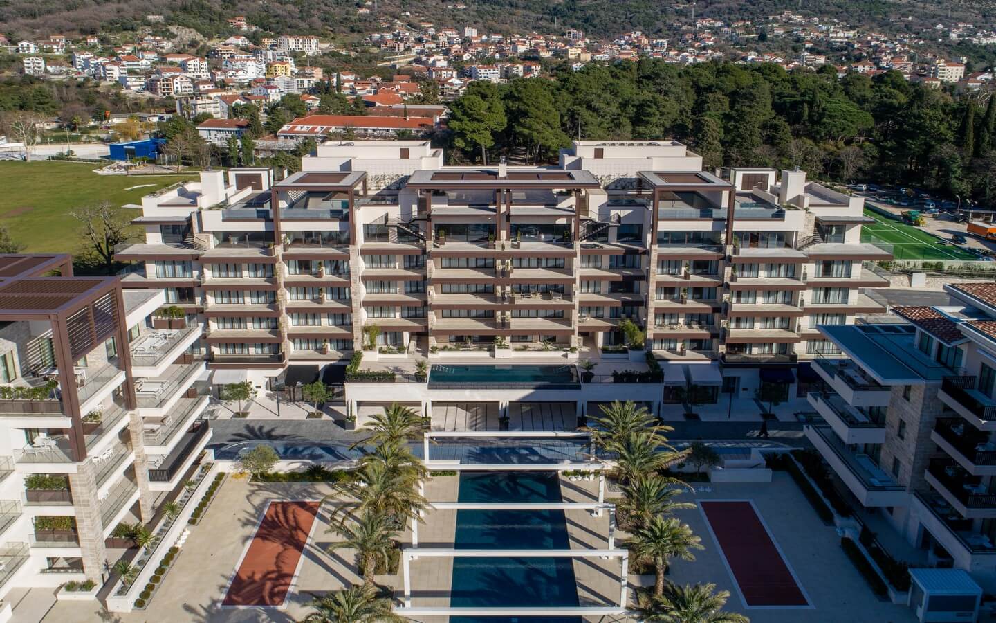 2 Bedroom Apartment in Porto Montenegro - photo 1