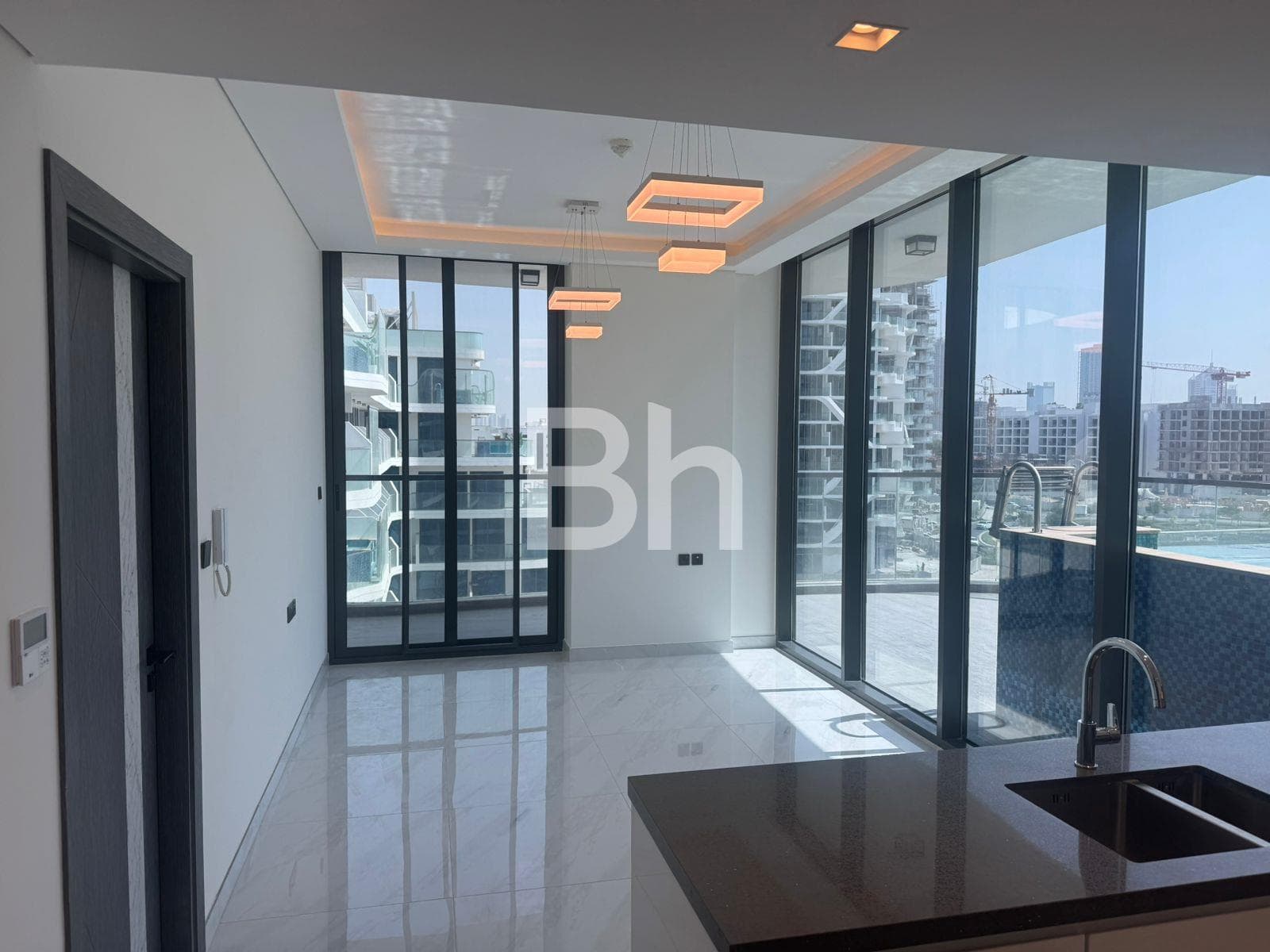 Property in Arjan