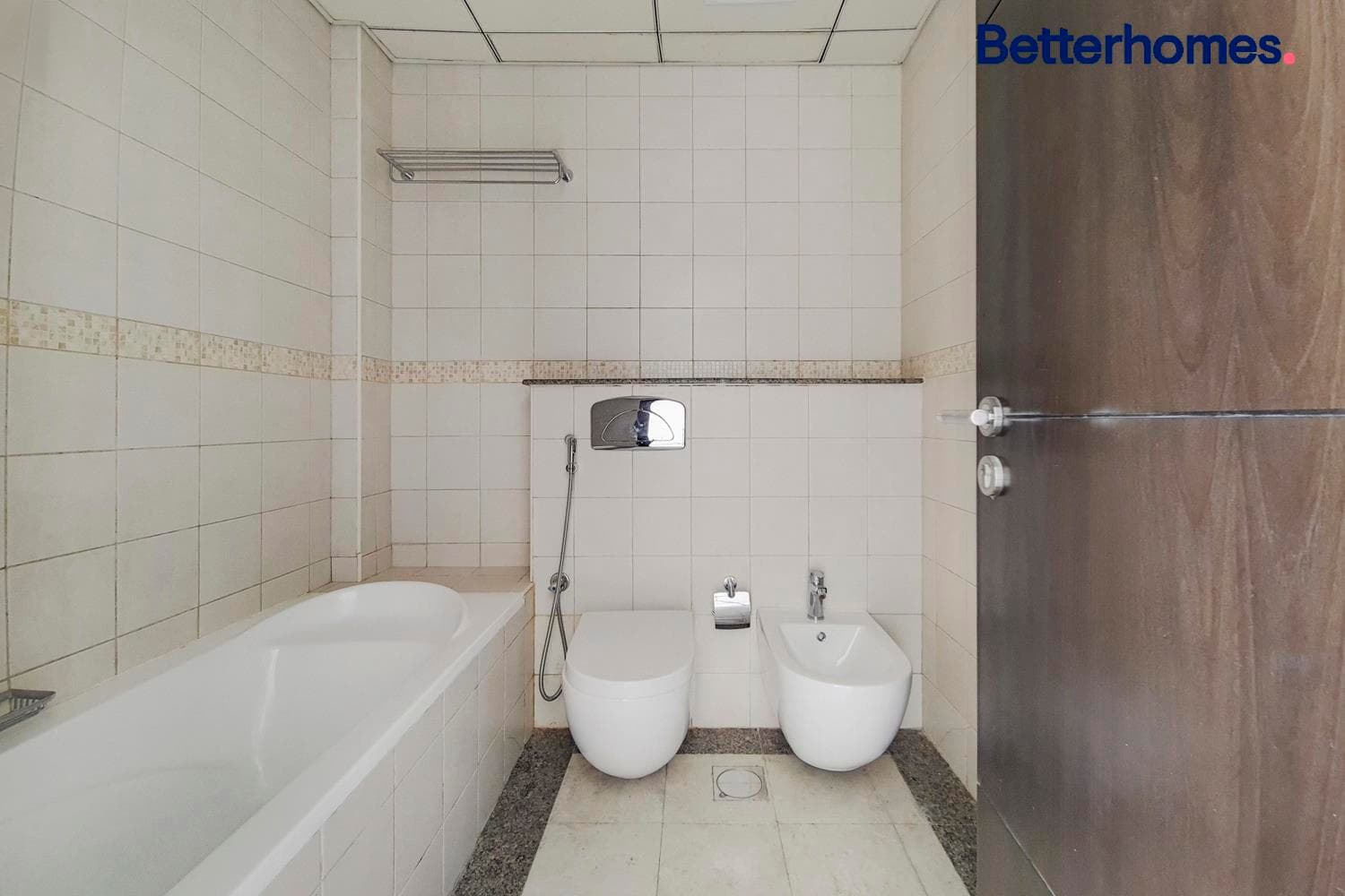 1 Bedroom Apartment in Central Tower - photo 1