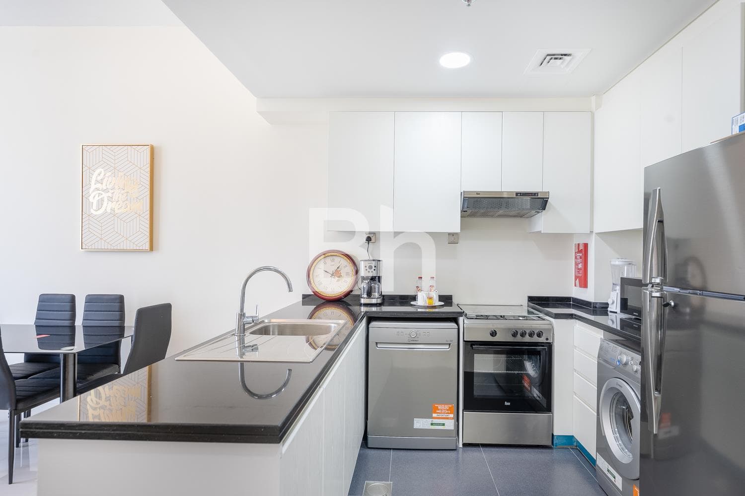 1 Bedroom Apartment in DAMAC Hills - photo 1