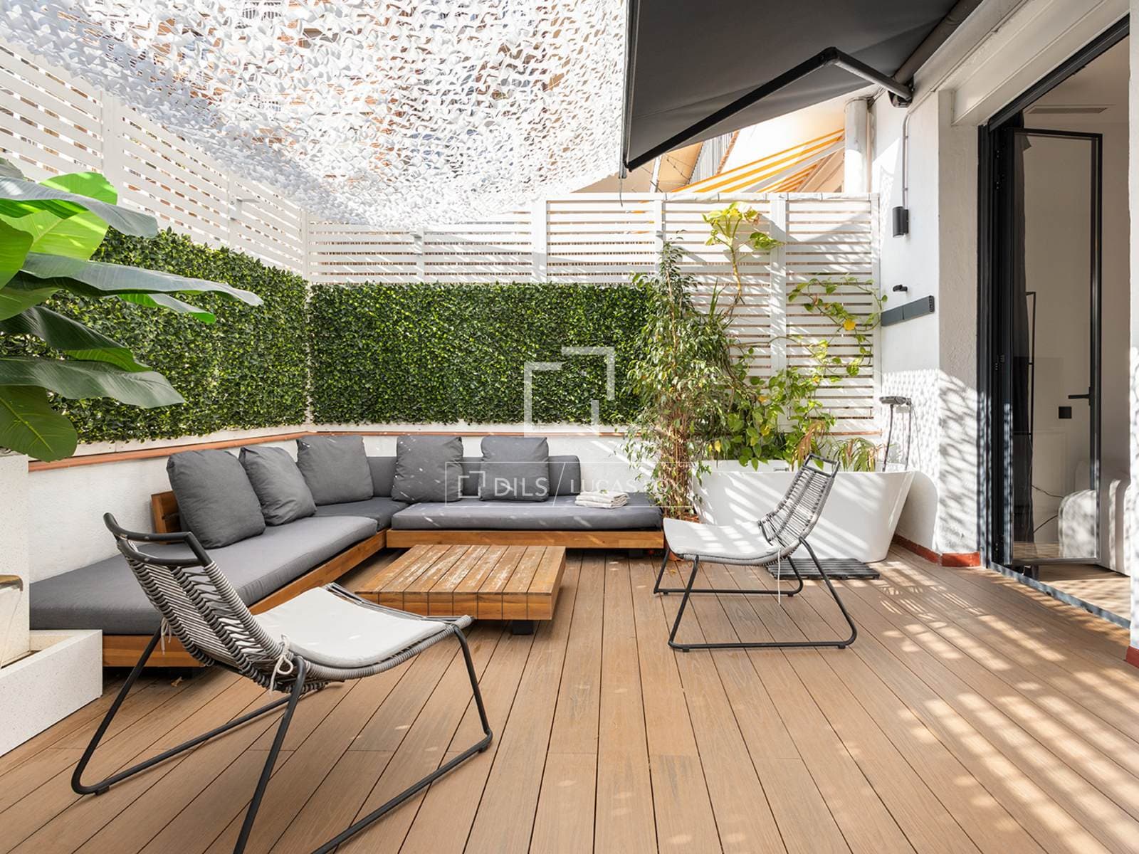 3 Bedrooms Apartment in  Arago - photo 2