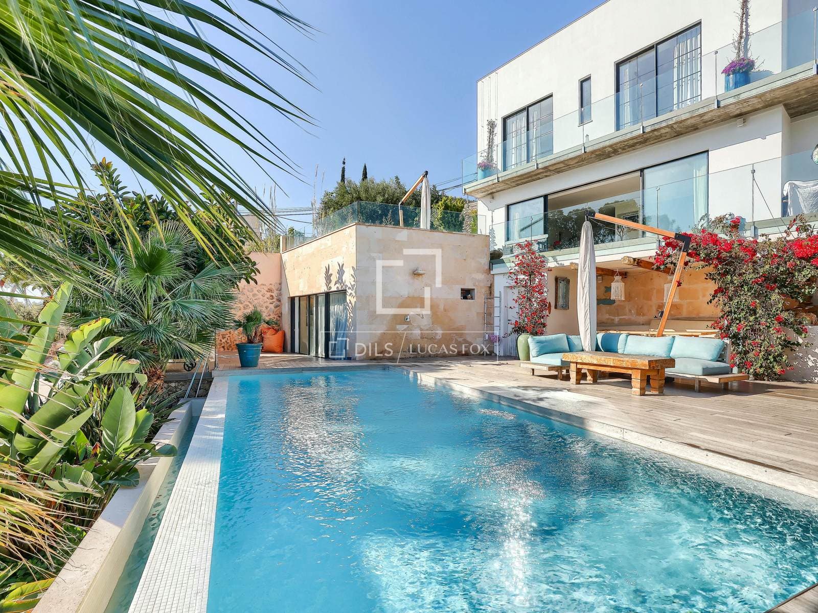 5 Bedrooms House / Villa in  de Batista - photo 1