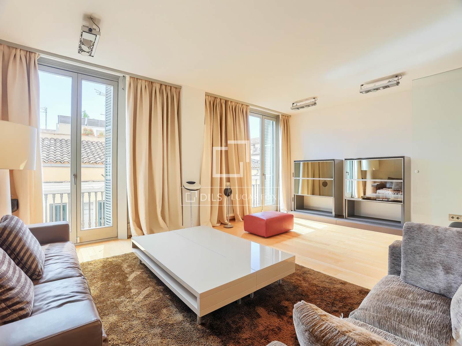 3 Bedrooms Apartment in  Sant Jaume - photo 1