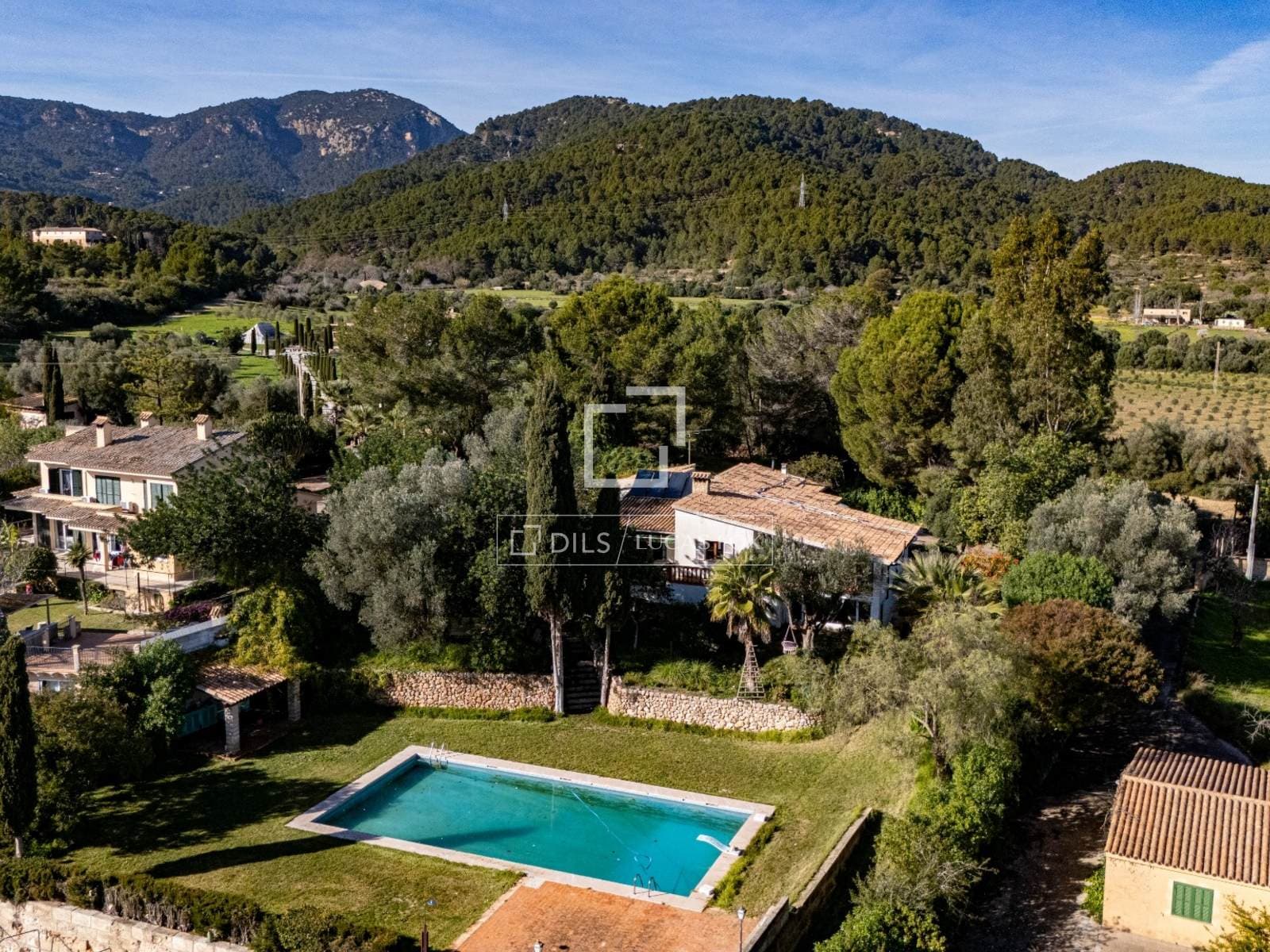 6 Bedrooms House / Villa in  cami son bauçanet - photo 1