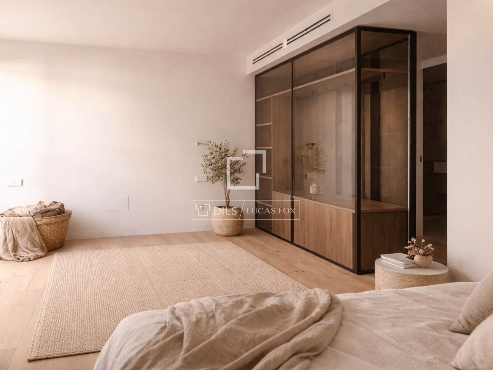 4 Bedroom Apartment in Tomàs Vila - photo 2