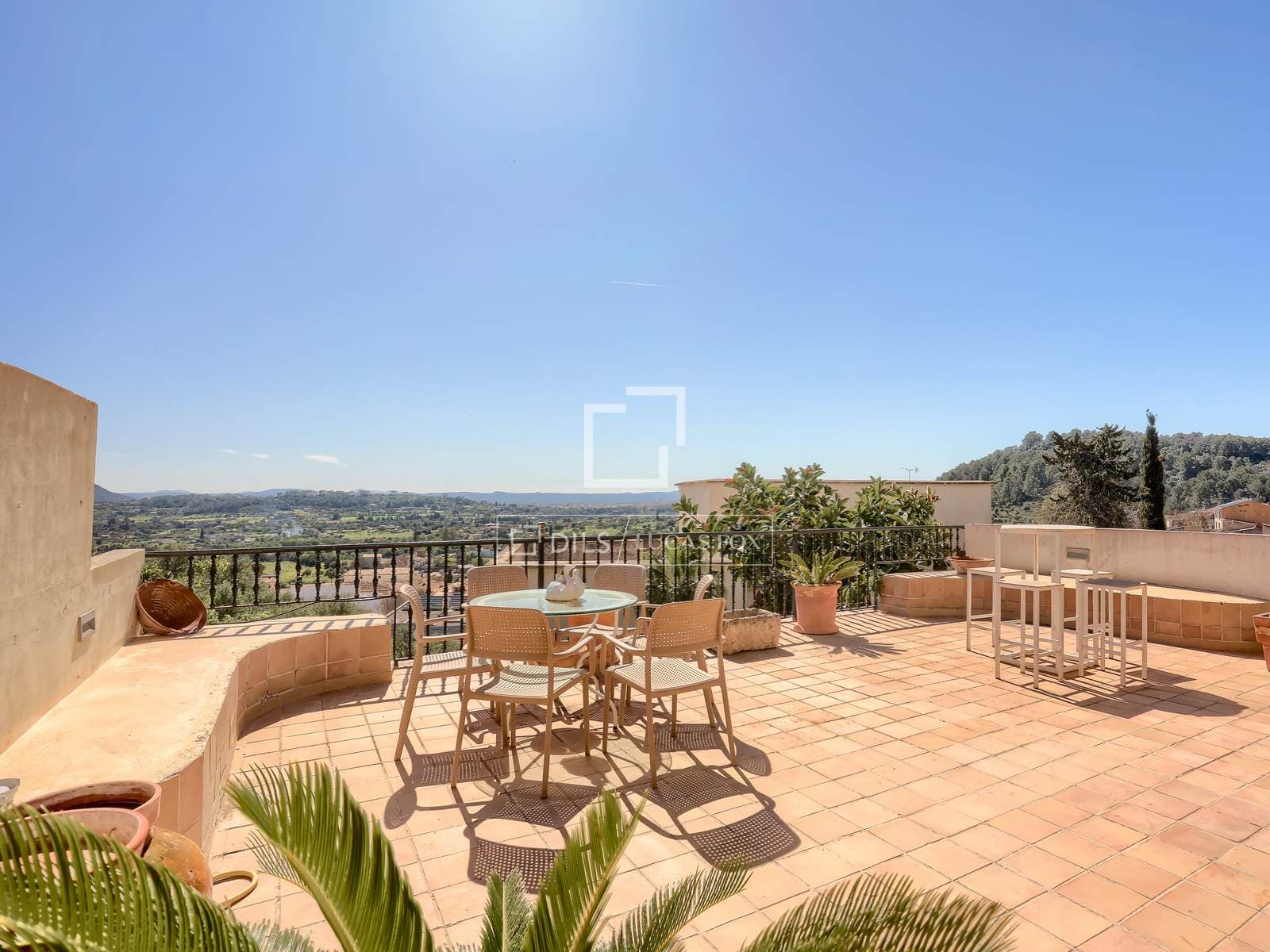 5 Bedroom Country house in Carrer de Sa Noblesa - photo 1
