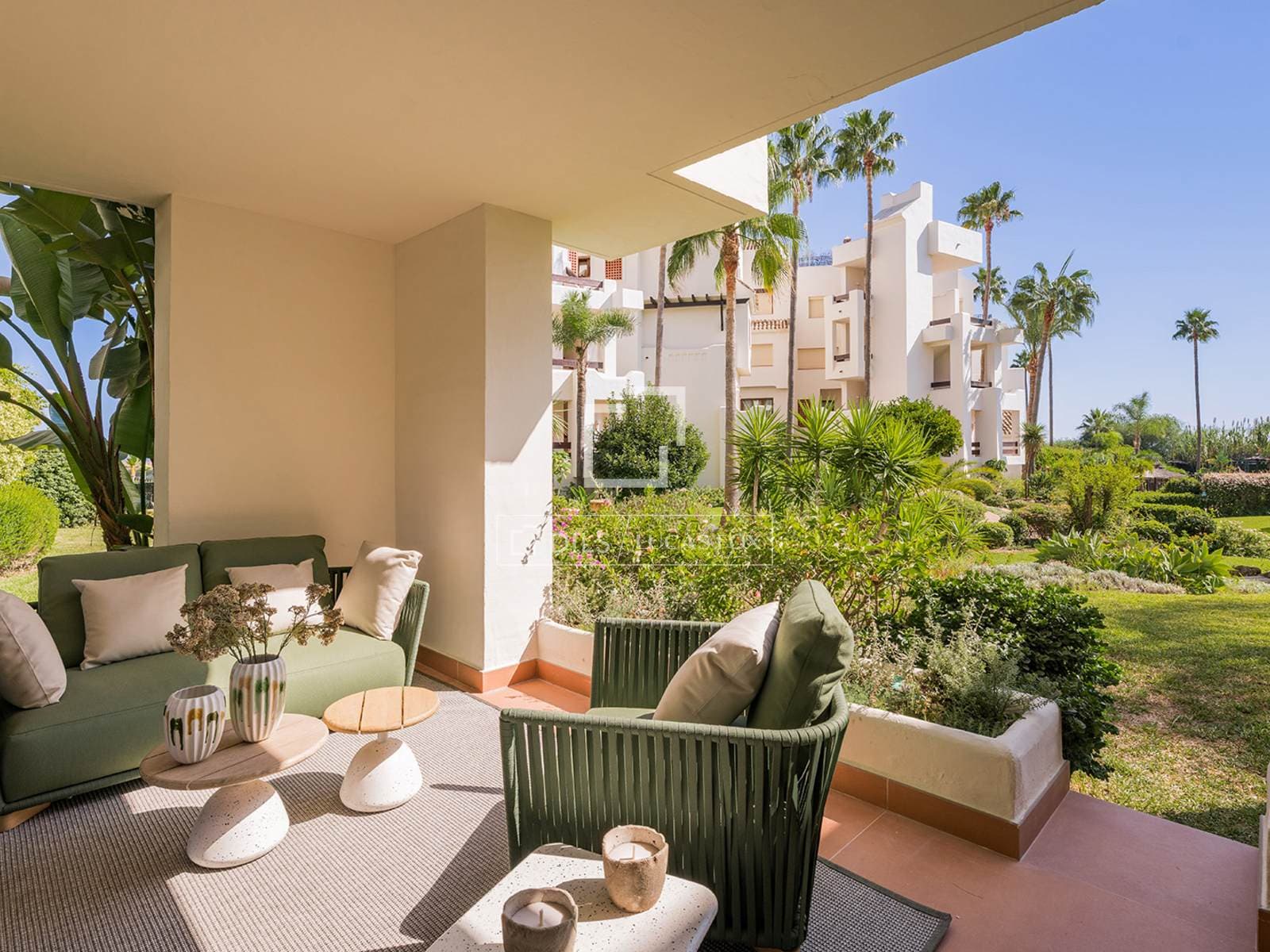 3 Bedroom Apartment in Urb. Bahía del Velerín - photo 2
