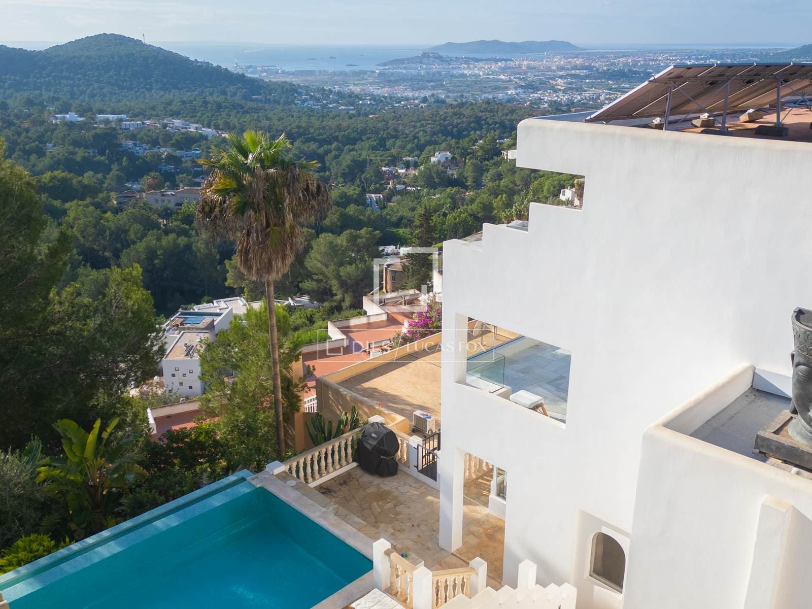 4 Bedroom House / Villa in calle tauet - photo 1