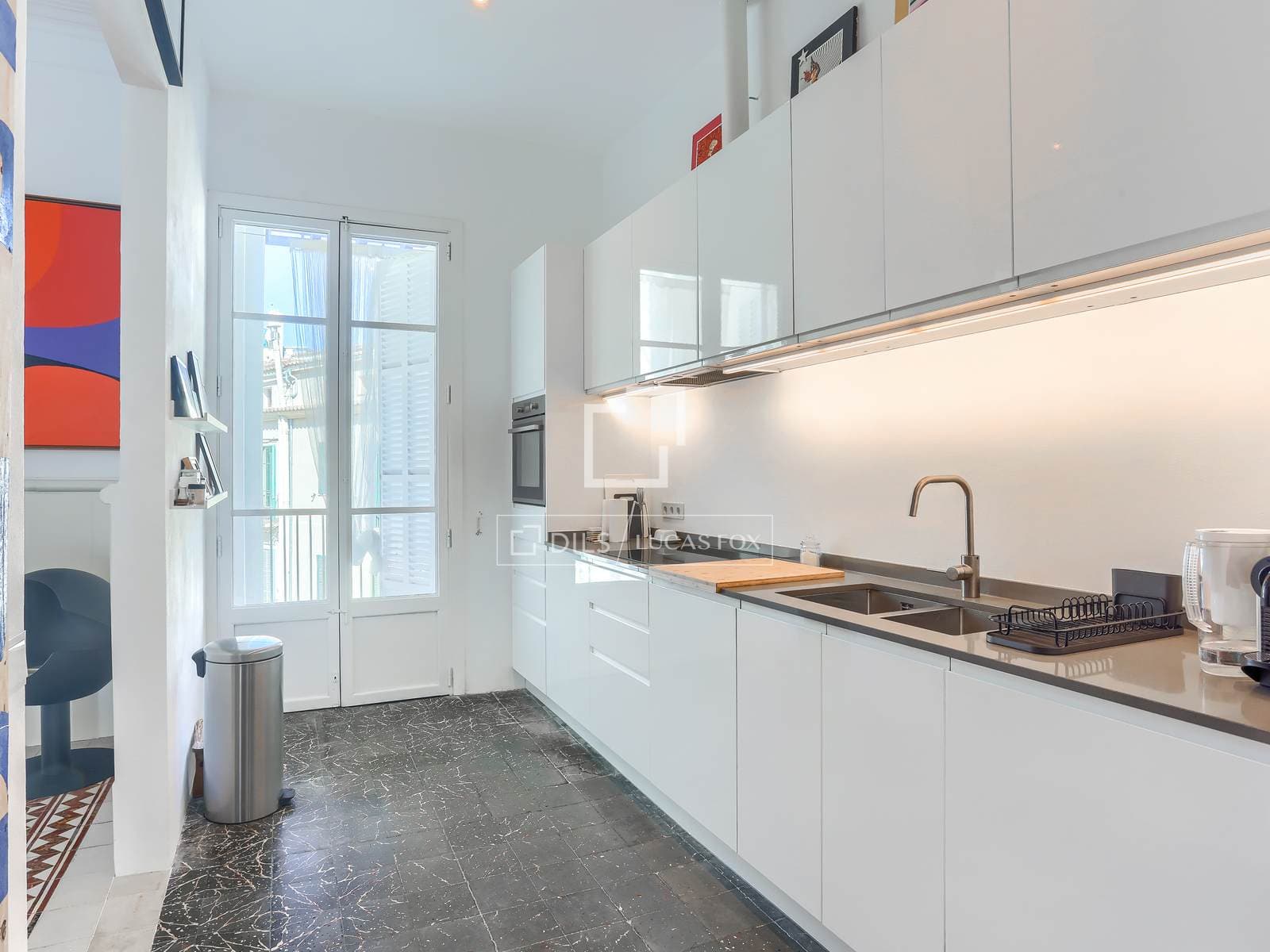 3 Bedroom Apartment in Carrer Bisbe Perelló - photo 1