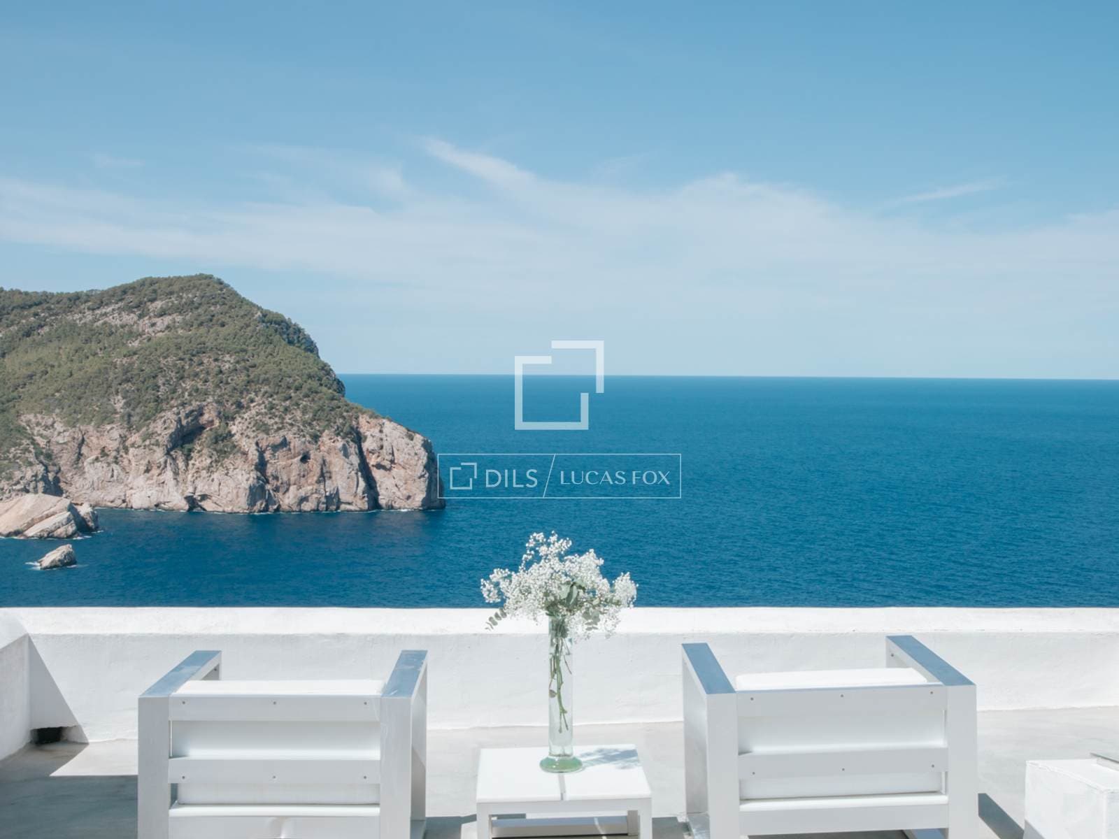 8 Bedroom House / Villa in Carrer na Xamena