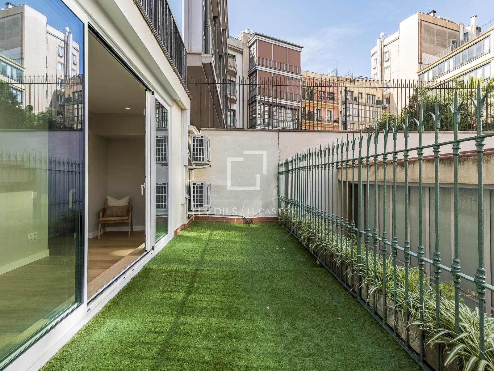 3 Bedrooms Apartment in  Bergara - photo 2