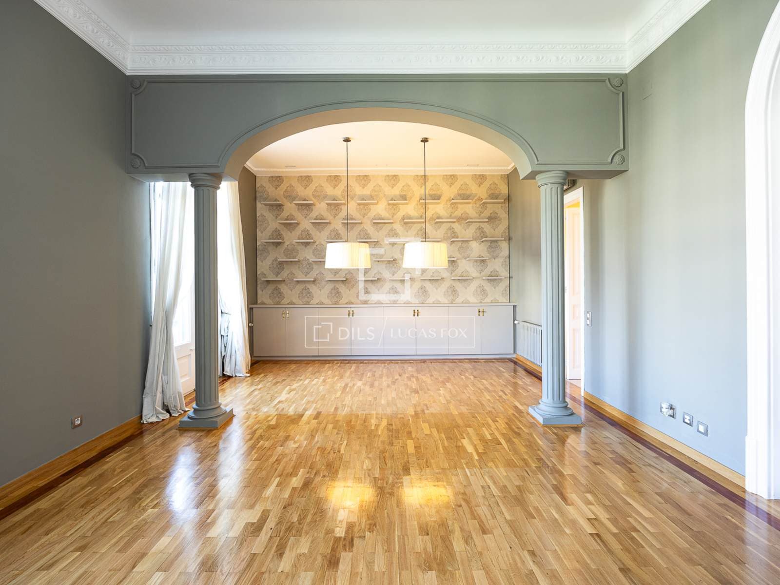 5 Bedroom Apartment in Diagonal