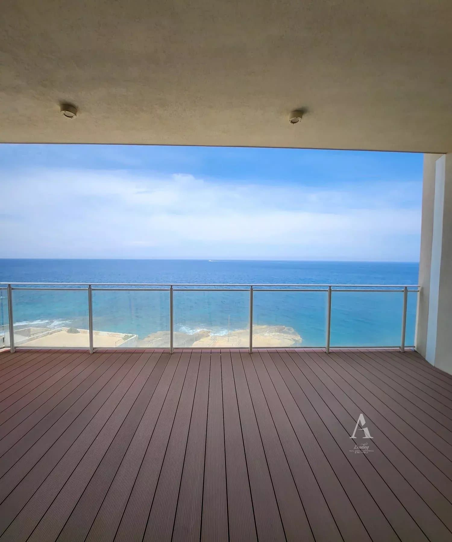 4 Bedrooms Apartment in  Sliema - photo 1