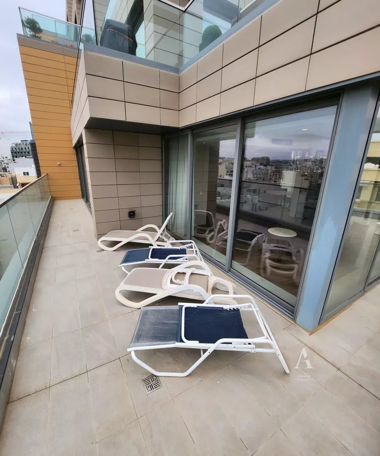 2 Bedroom House in St. Julian's - photo 2