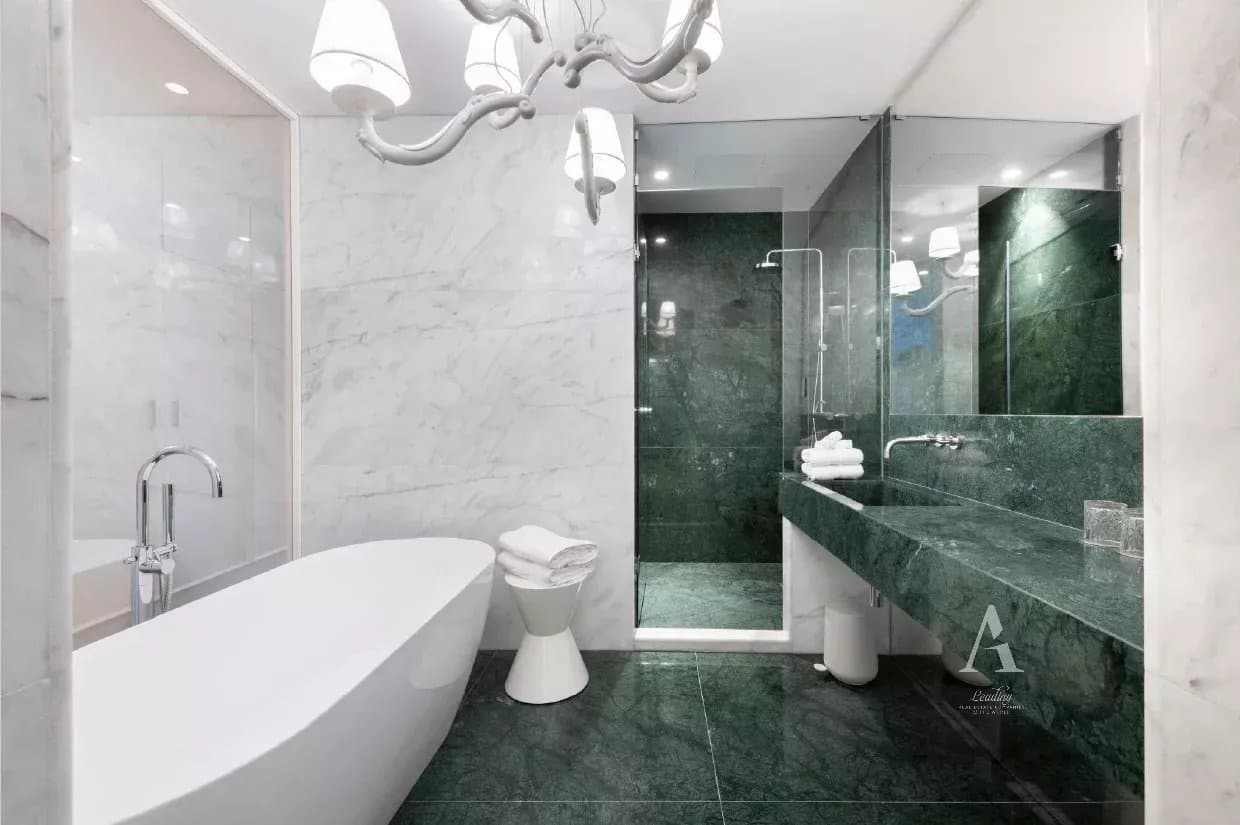 4 Bedrooms Commercial property in  Valletta - photo 2