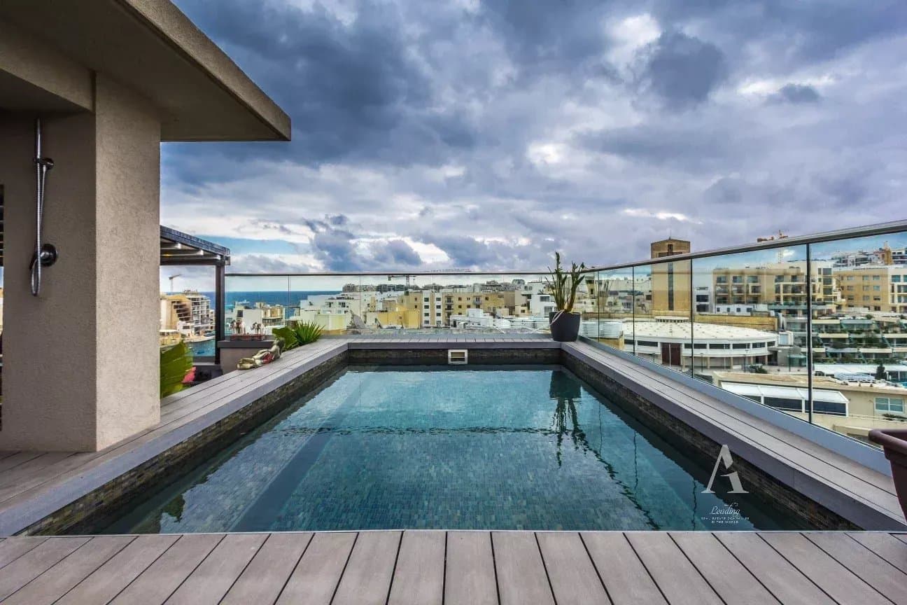 3 Bedroom Apartment in St. Julian's