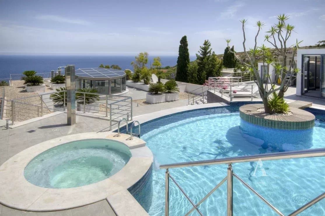 5 Bedroom Villa in Mellieha - photo 1