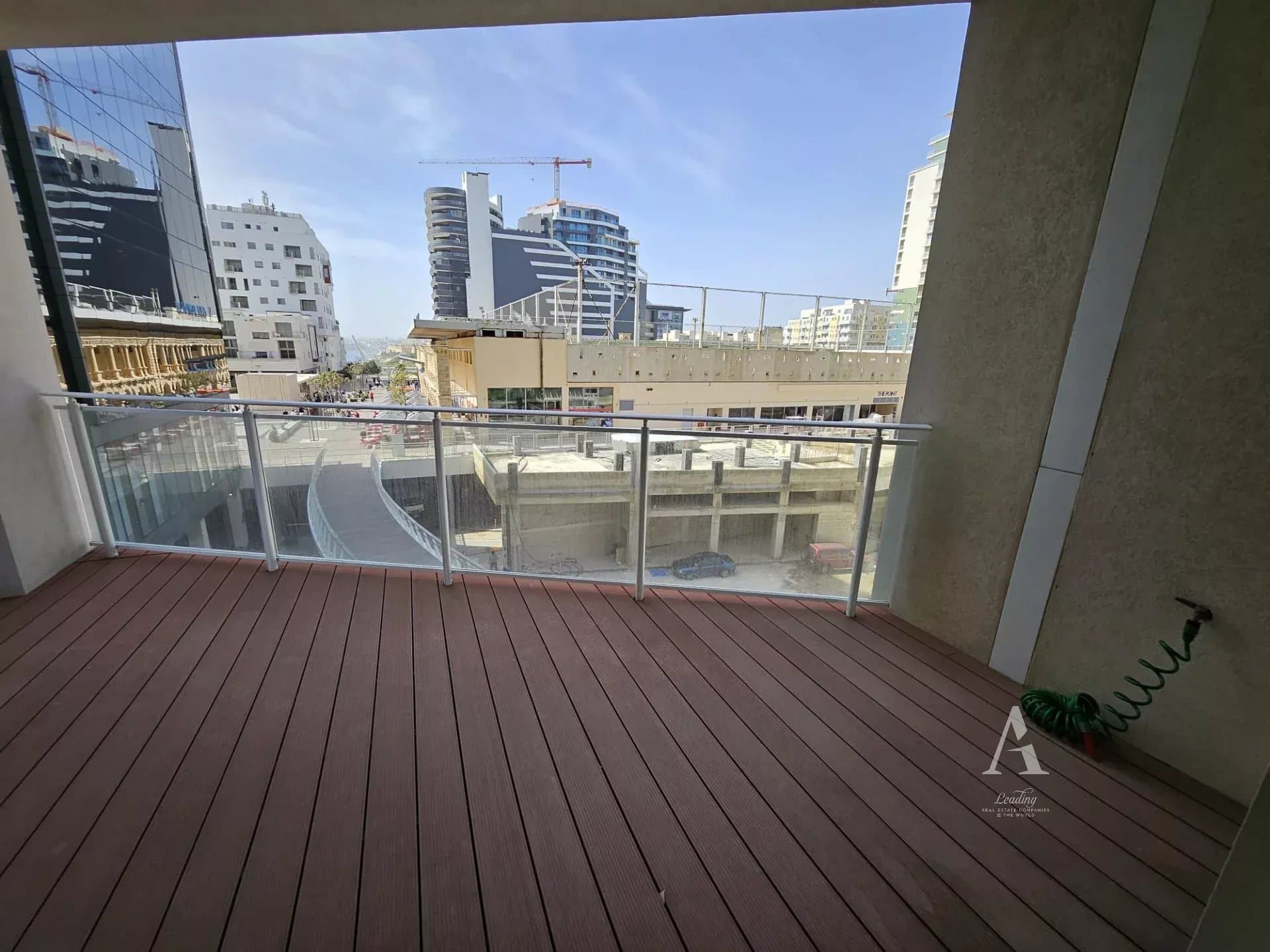 1 Bedroom Apartment in Sliema - photo 1