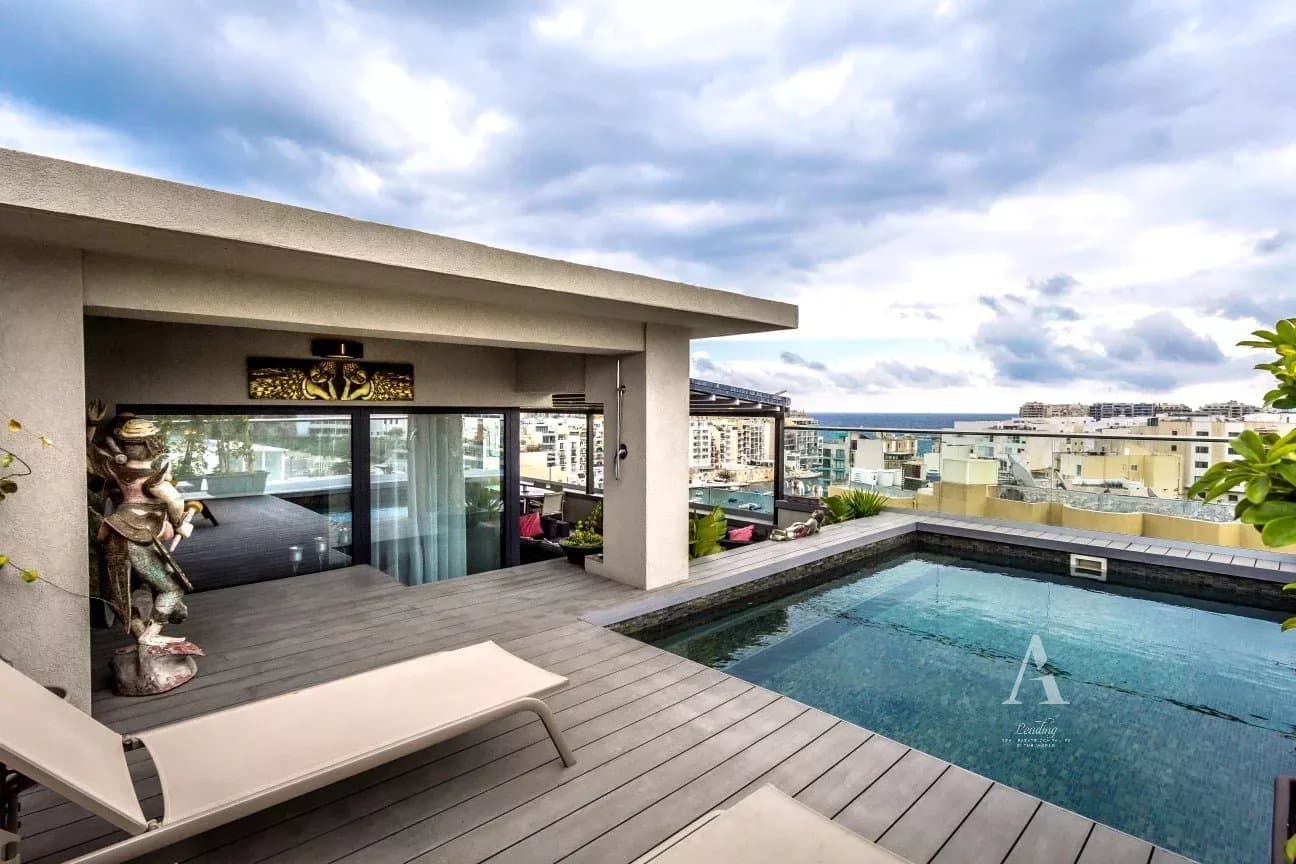 3 Bedroom Apartment in St. Julian's - photo 2