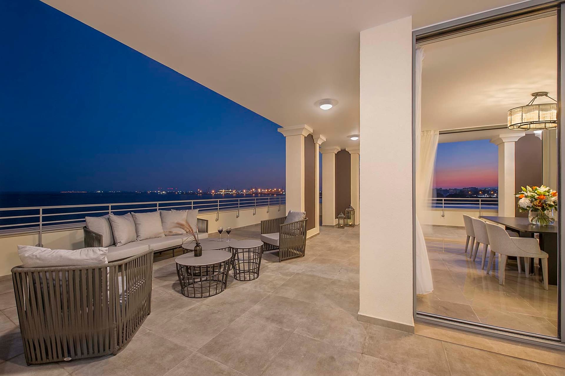 4 Bedroom Penthouse in Limassol Centre - photo 1