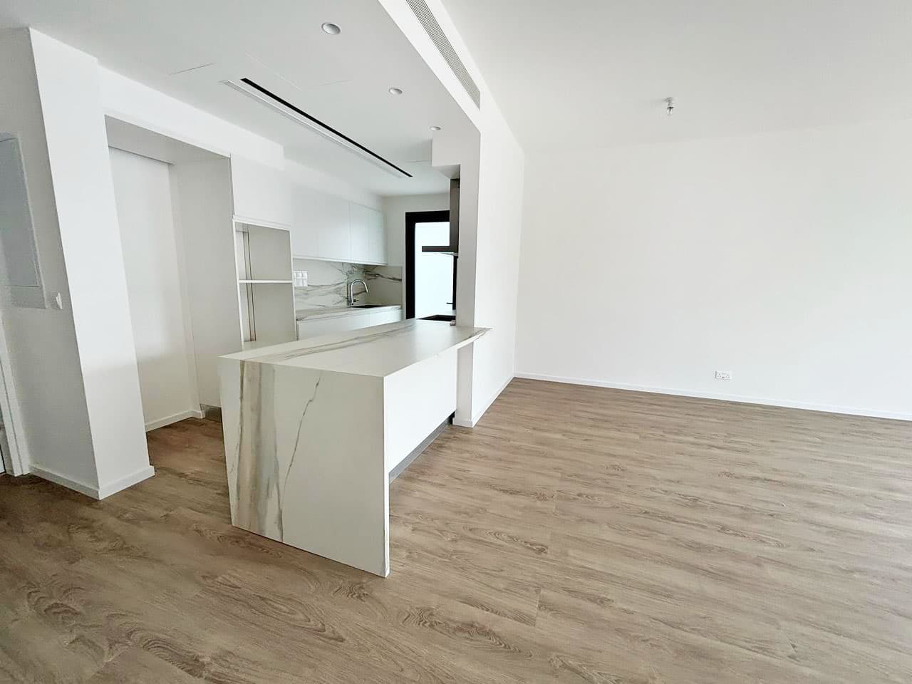 3 Bedroom Apartment in Agios Andreas - photo 1