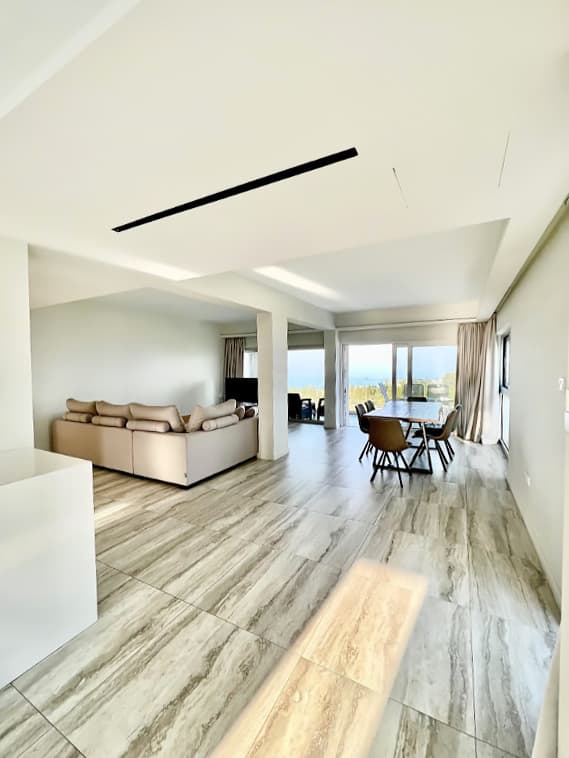 3 Bedroom Apartment in Tasou isaac