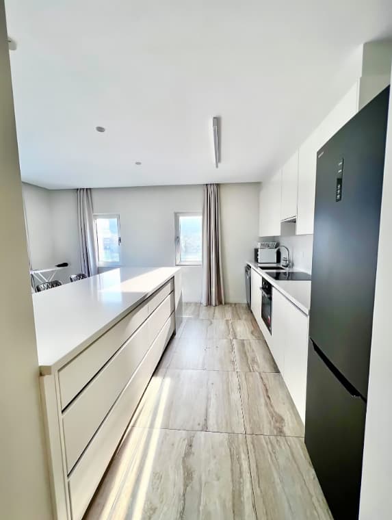 3 Bedroom Apartment in Tasou isaac - photo 2