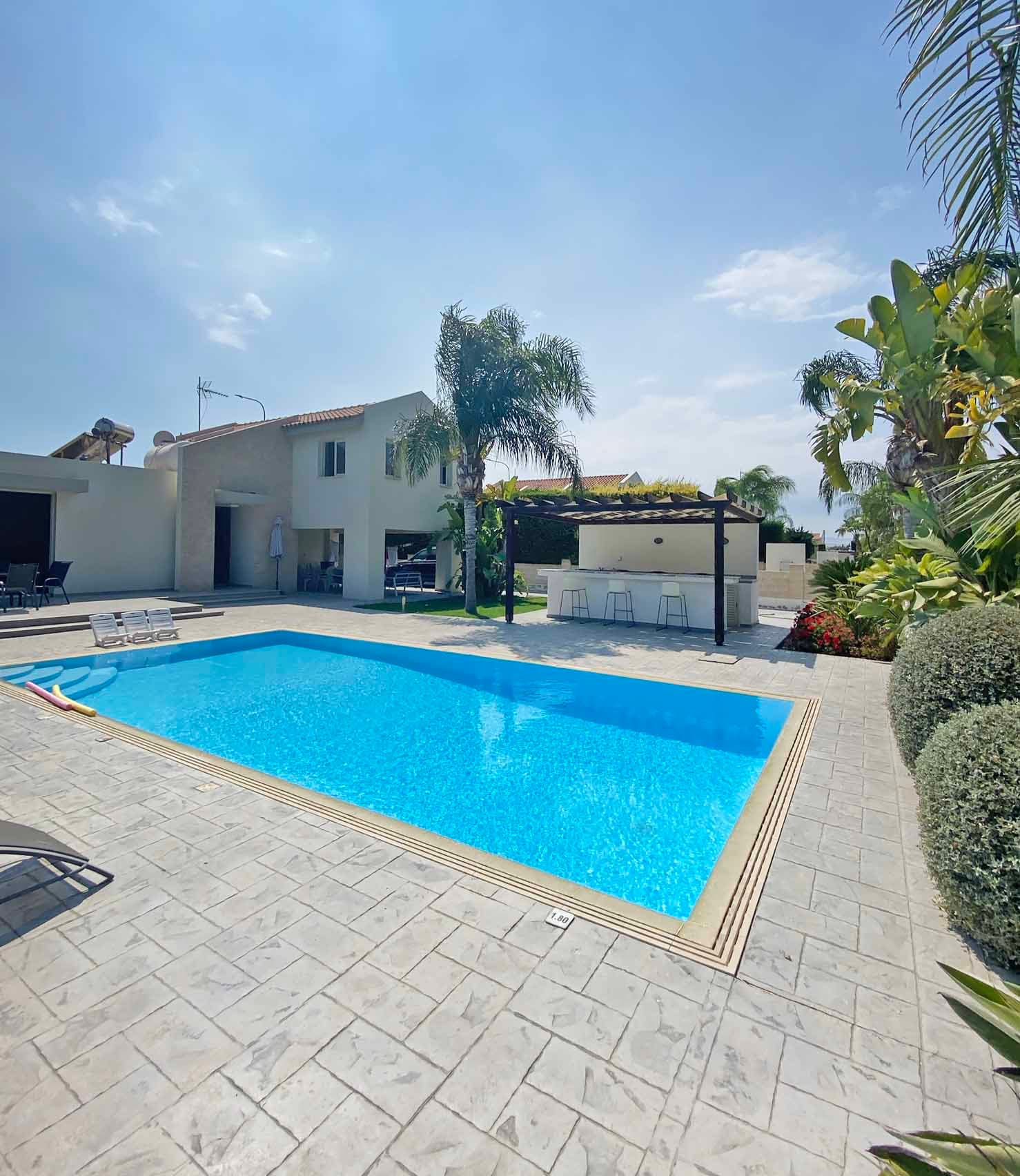 3 Bedroom House in Leoforos Farou