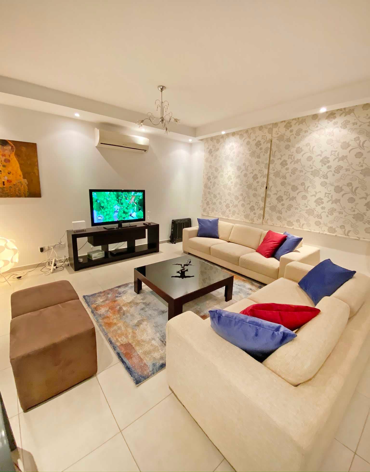 3 Bedroom House in Leoforos Farou - photo 1