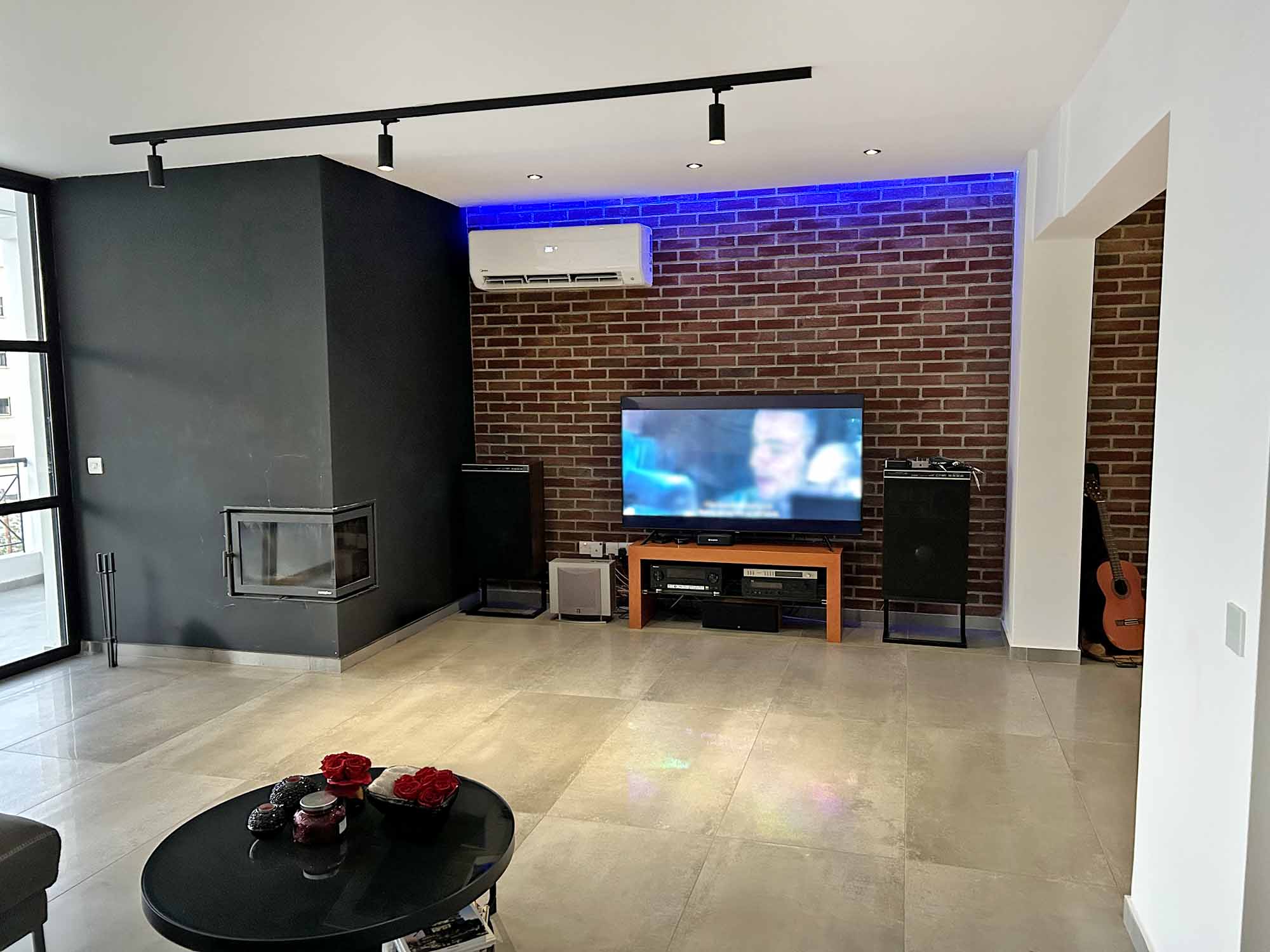 4 Bedroom Penthouse in Aiolou 10 - photo 1