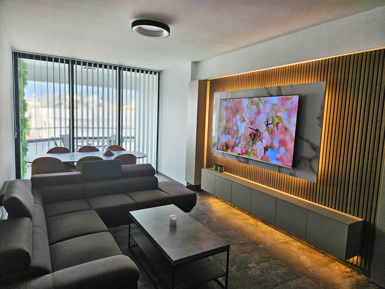 3 Bedroom Penthouse in Mesa Yeitonia