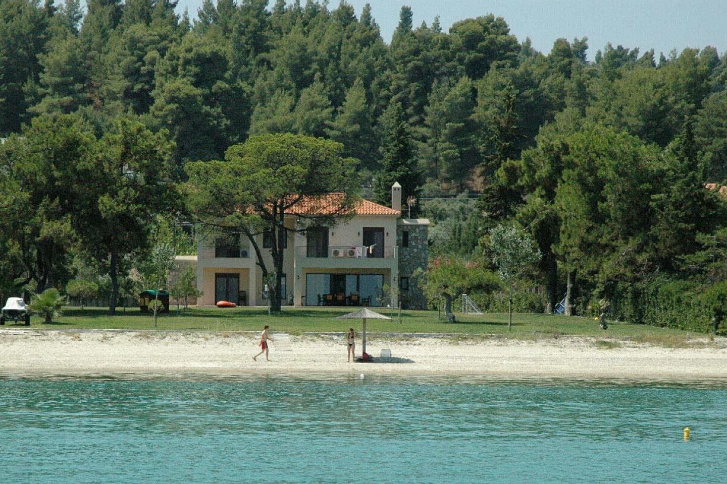 5 Bedroom Villa in Center - photo 1