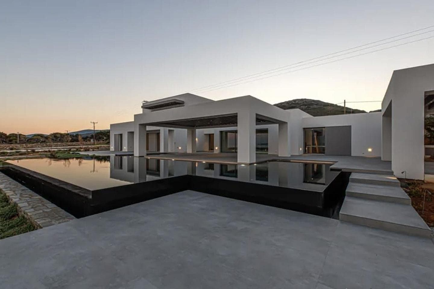 8 Bedroom Villa in Main town - Chora - photo 2