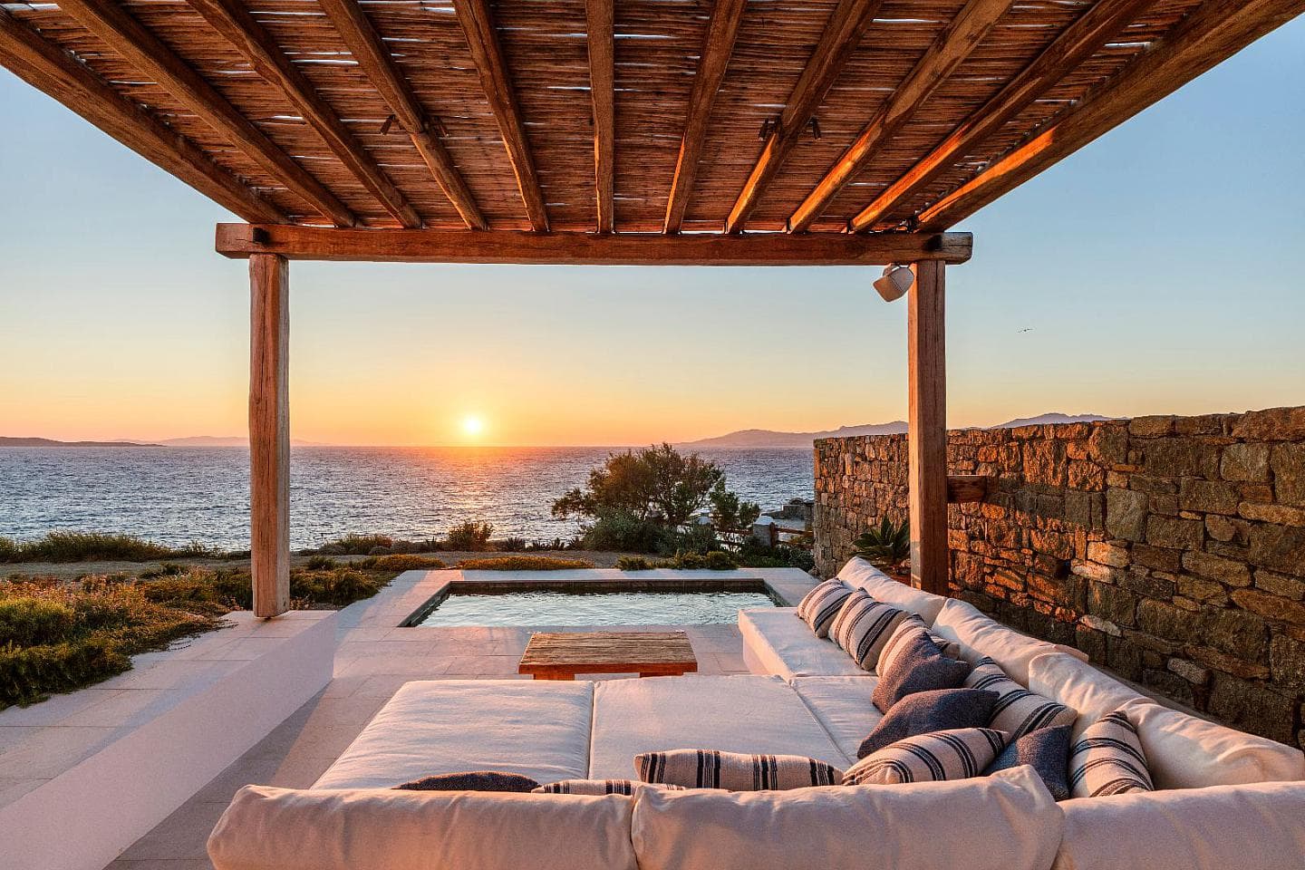 4 Bedroom Villa in Agios Ioannis Diakoftis - photo 2