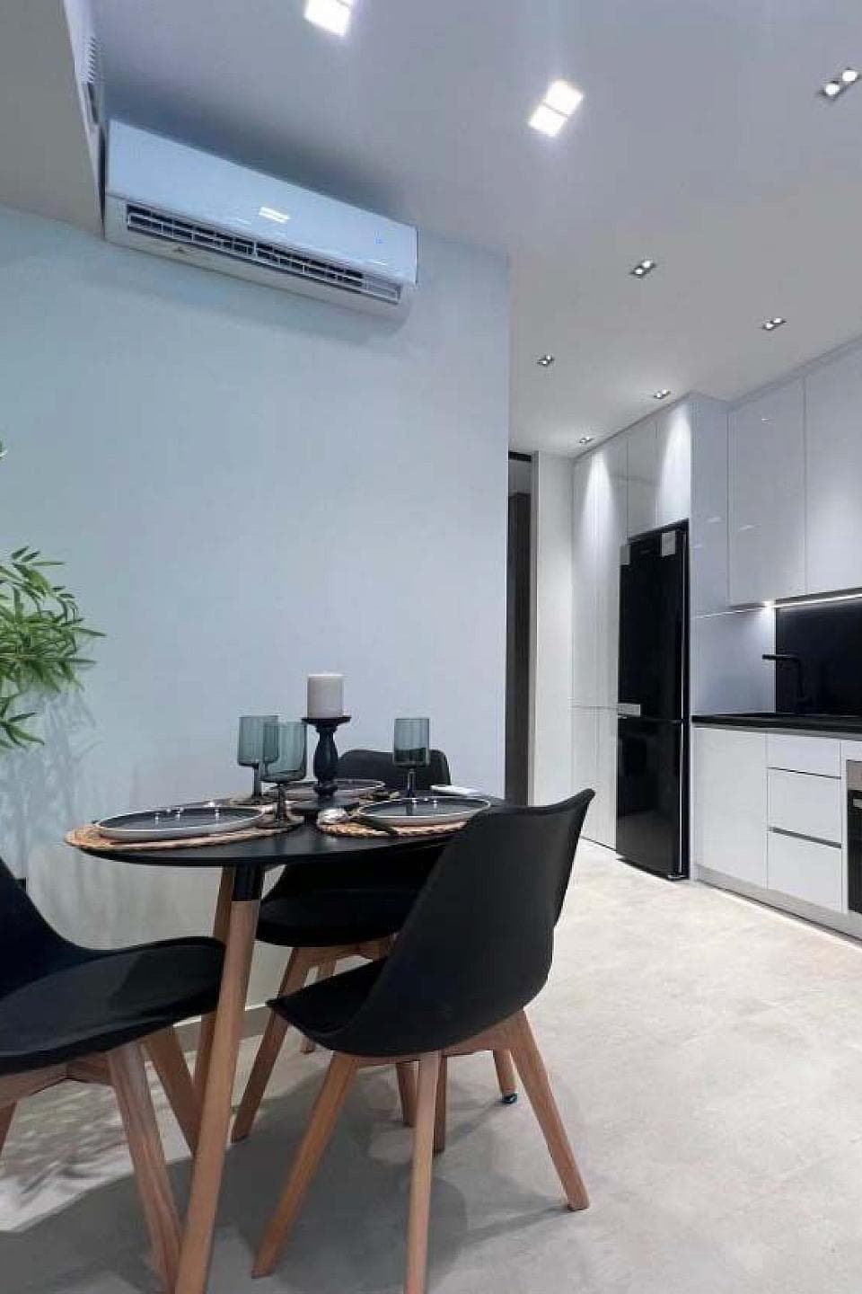 2 Bedroom Apartment in Ano Glyfada - photo 1