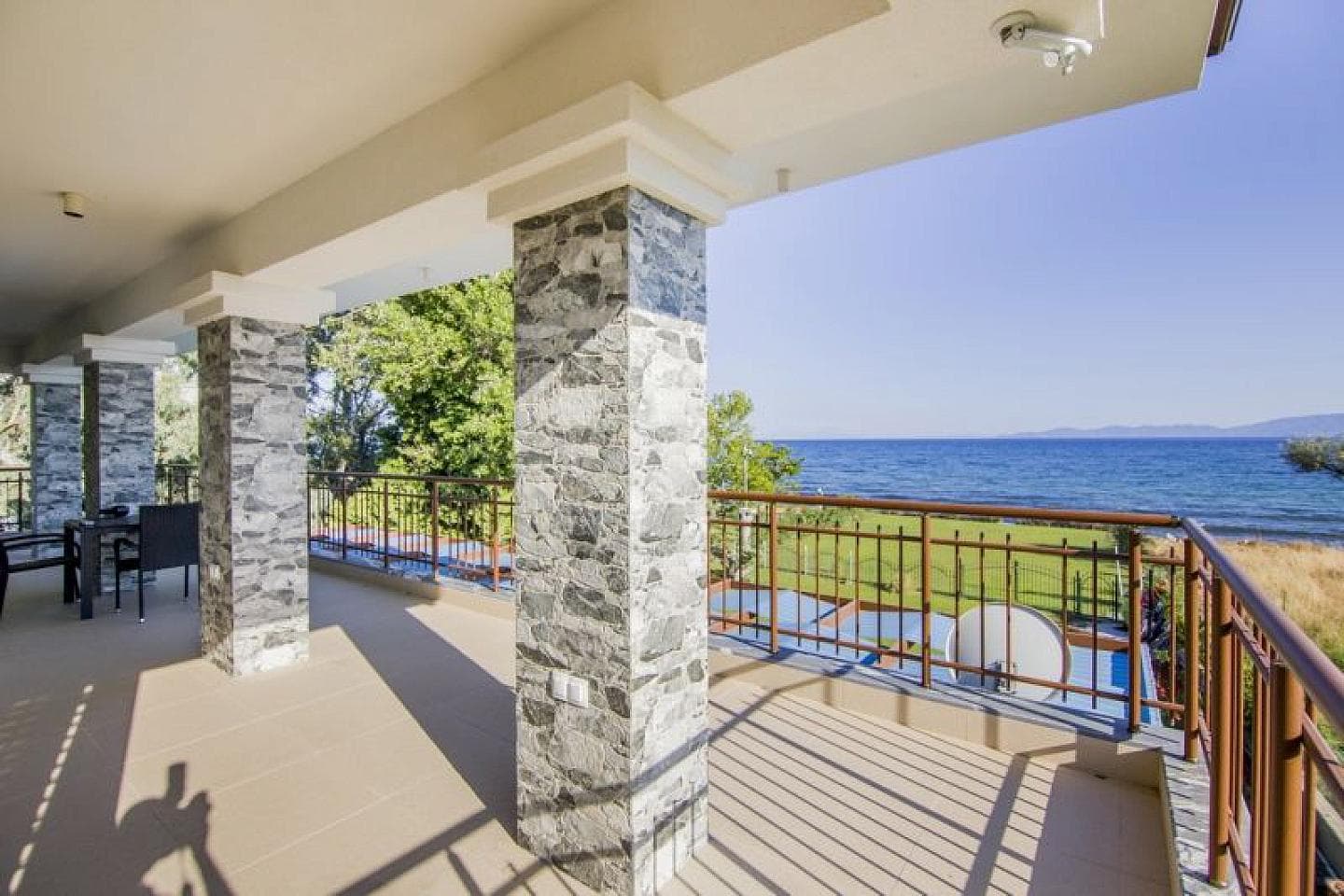 8 Bedroom Villa in Center - photo 1