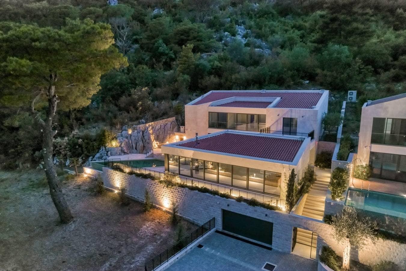 5 Bedroom Villa in Kotor - photo 2
