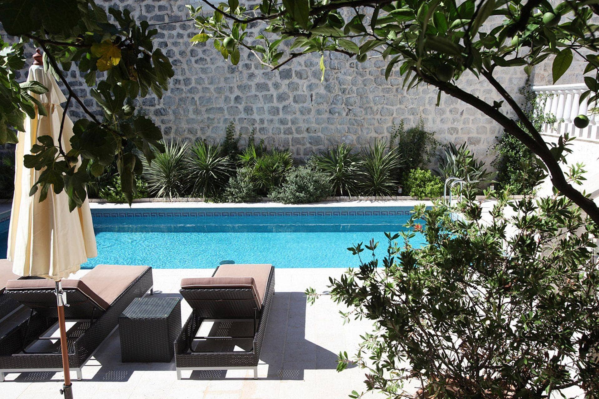 3 Bedroom Villa in Kotor - photo 1