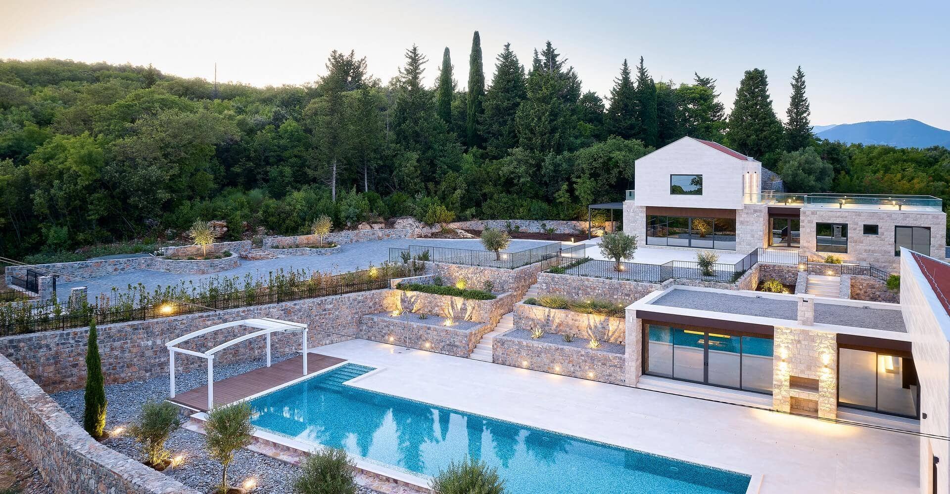 6 Bedroom Villa in Djurasevici